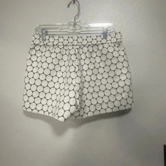 J.Crew Pull on Elastic Waist White & Silver Polka Dot Preppy Shorts Size 2 - Picture 5 of 5